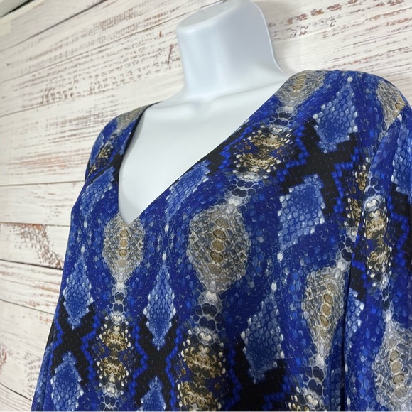 Calvin Klein Blue Snake Print V Neck Long Sleeve Blouse - Picture 3 of 12